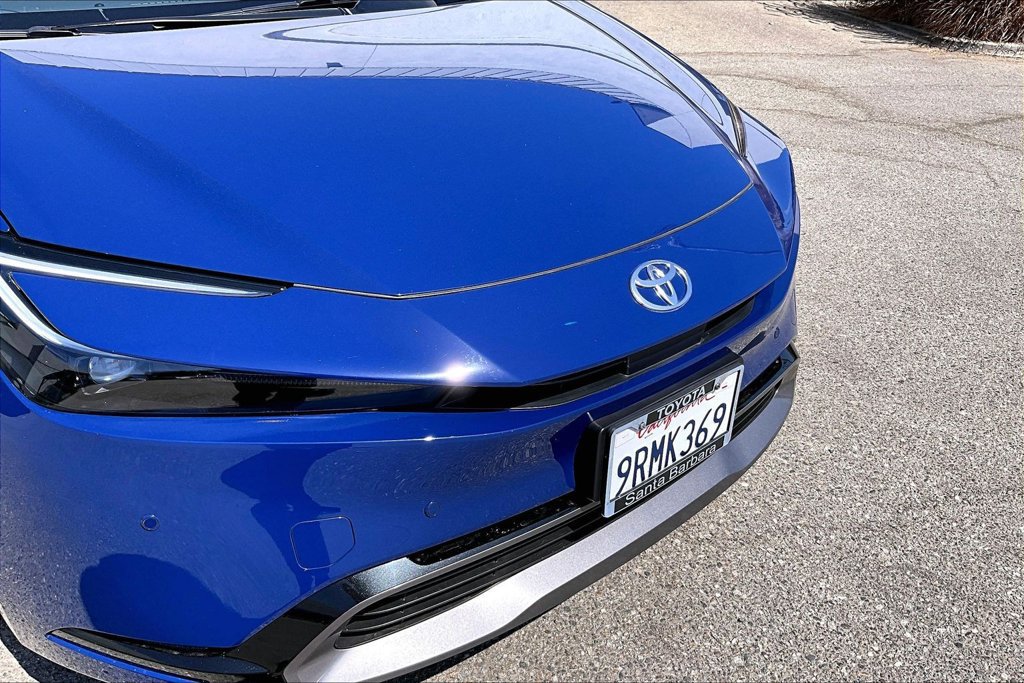 Certified 2024 Toyota Prius Limited FWD image 33