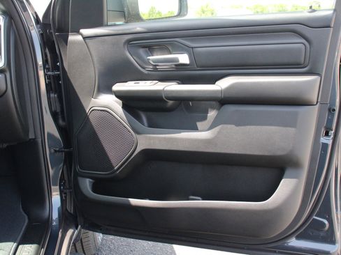 New 2026 RAM 1500 Express AWD/4WD image 29