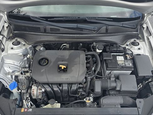 Used 2020 Kia Forte LXS FWD image 11