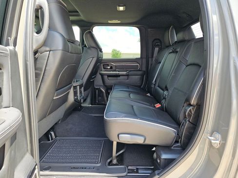 New 2026 RAM 2500 Limited AWD/4WD image 14
