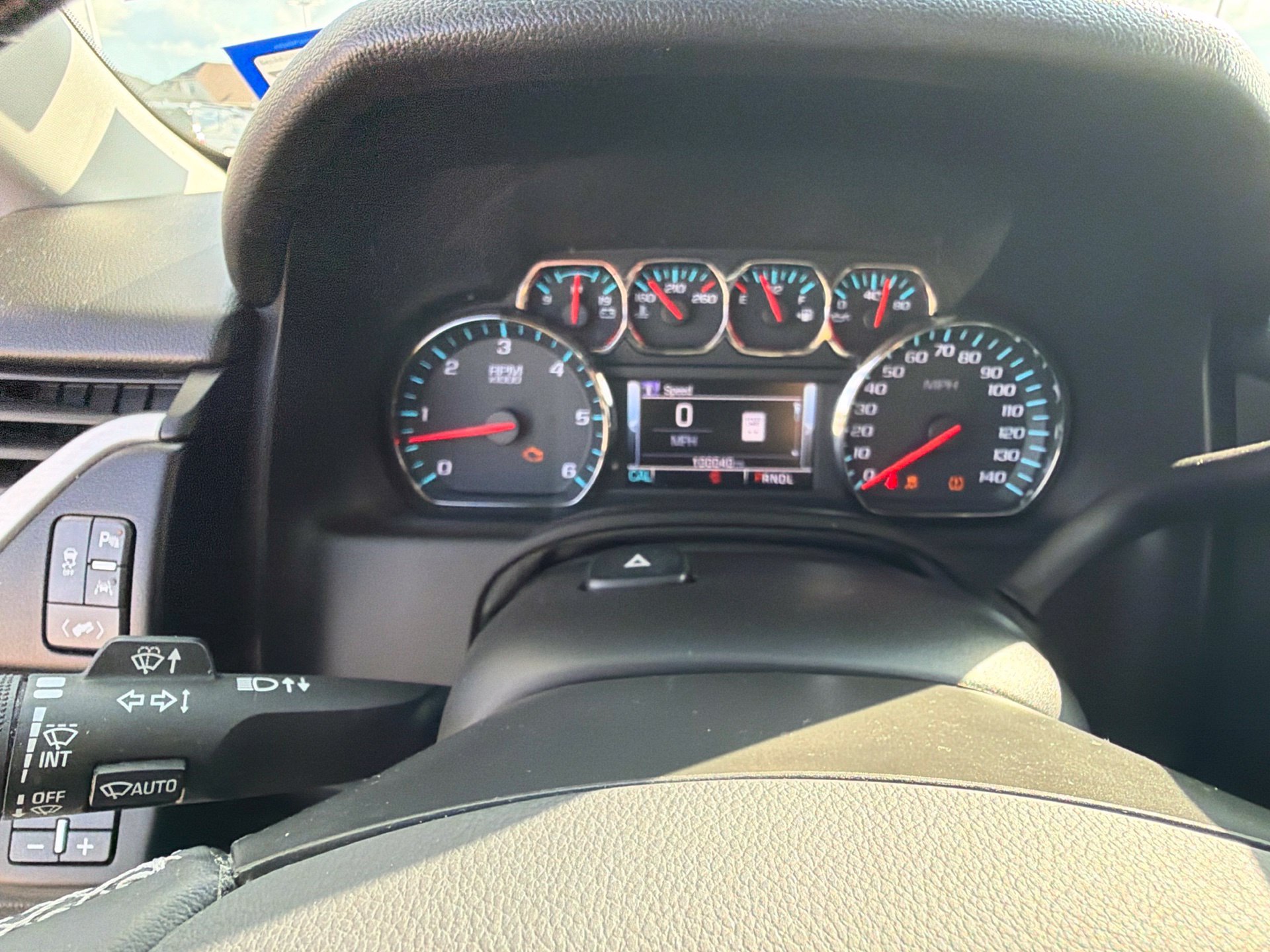 Used 2018 GMC Yukon XL SLT w/ Premium Edition AWD/4WD image 18