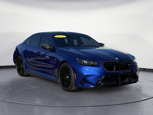 Used 2025 BMW M5 Base w/ Carbon Package image 12