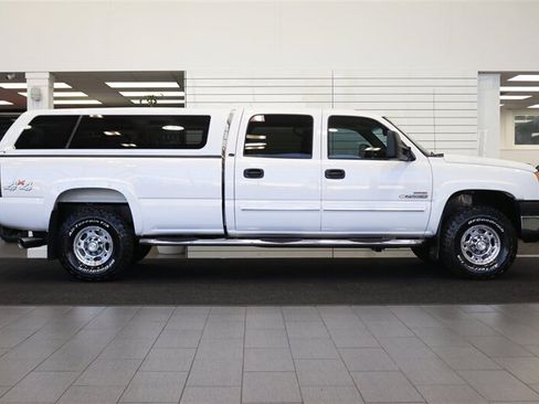 Used 2006 Chevrolet Silverado 2500 W/T AWD/4WD image 5