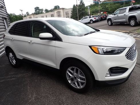 Used 2023 Ford Edge SEL w/ Convenience Package AWD/4WD image 11