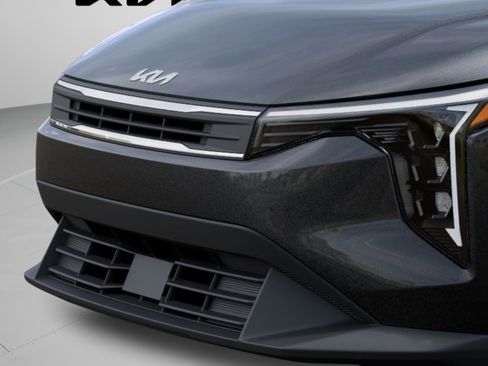 New 2026 Kia K4 FWD image 26