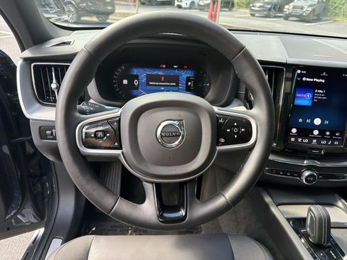 Used 2022 Volvo XC60 T8 R-Design w/ Advanced Package AWD/4WD image 21