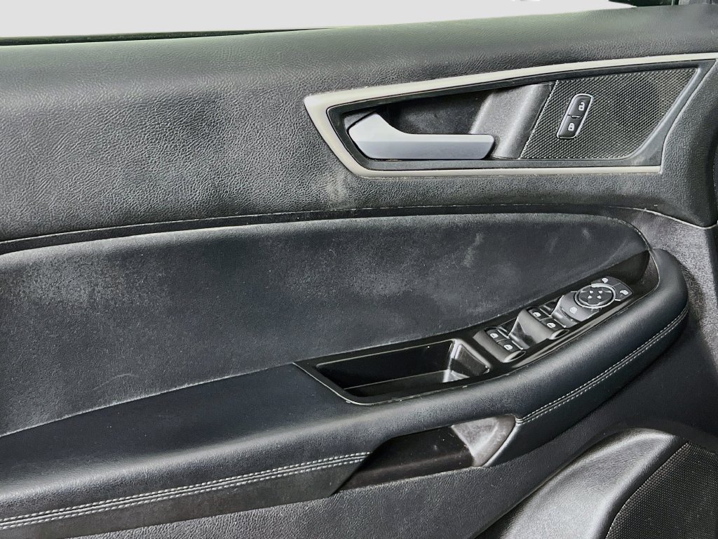 Certified 2020 Ford Edge SEL w/ Convenience Package AWD/4WD image 19