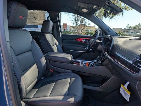 New 2026 Chevrolet Traverse Z71 w/ Enhanced Driving Package image 16