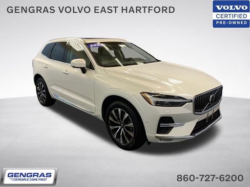 Certified 2023 Volvo XC60 B5 Plus AWD/4WD image 1