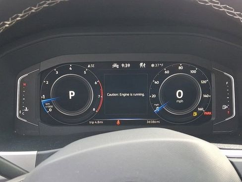 Certified 2022 Volkswagen Atlas Cross Sport SE image 25