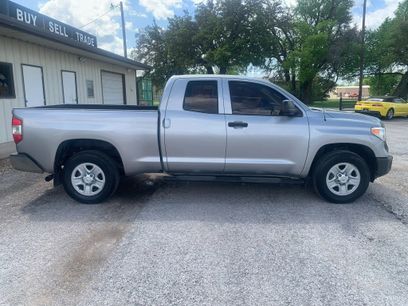 Used 2015 Toyota Tundra SR w/ Tow Package