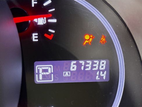 Used 2011 Nissan Murano SL w/ Navigation Pkg image 19