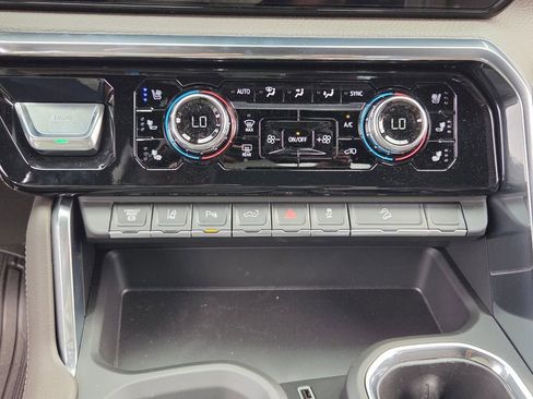 New 2026 GMC Sierra 2500 Denali w/ Max Trailering Package AWD/4WD image 19