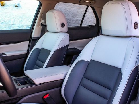 Used 2025 Honda Prologue Touring image 32