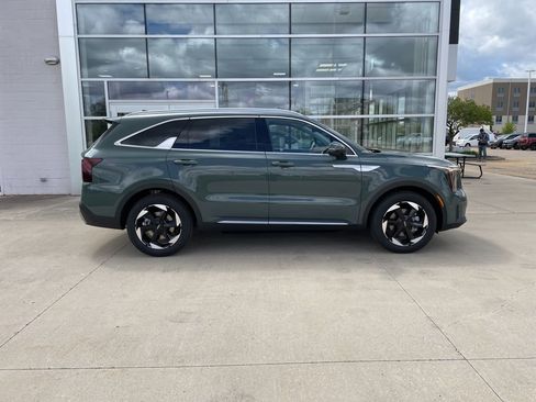 New 2026 Kia Sorento EX AWD/4WD image 4