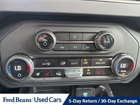 Used 2025 Ford Bronco Outer Banks AWD/4WD image 19