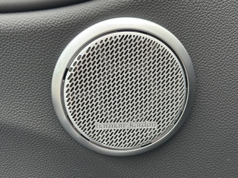 Certified 2023 Alfa Romeo Giulia Ti AWD/4WD image 31