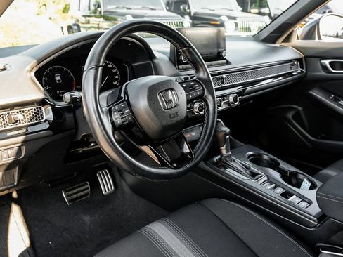 Used 2023 Honda Civic Sport image 12