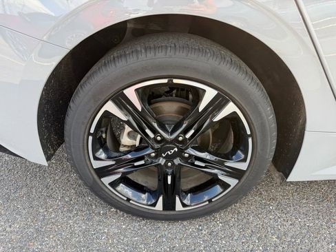 Used 2024 Kia K5 GT-Line w/ GT-Line Premium Package image 9
