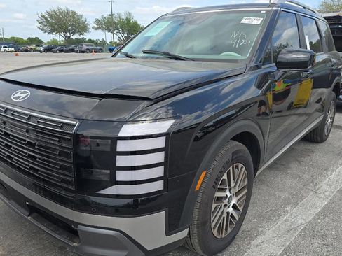 Used 2026 Hyundai Palisade SEL FWD image 1