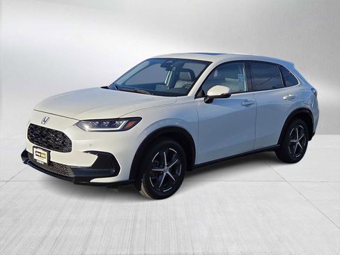 Used 2024 Honda HR-V EX-L image 4