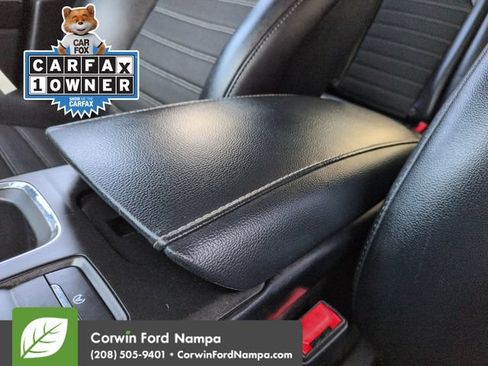 Used 2018 Ford Fusion SE w/ Equipment Group 201A FWD image 18