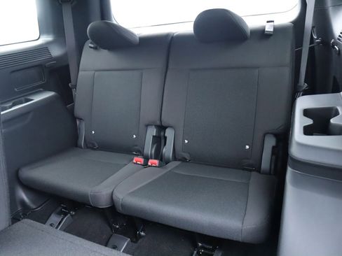 New 2026 Hyundai Santa Fe SE image 17