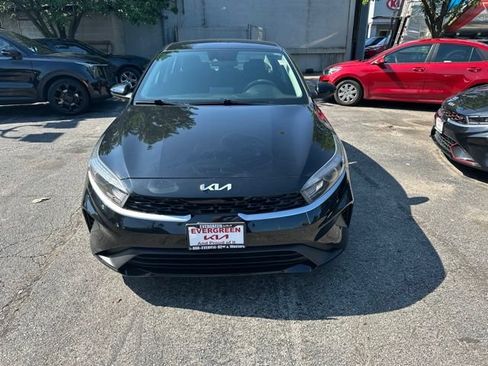 Used 2022 Kia Forte LXS FWD image 2