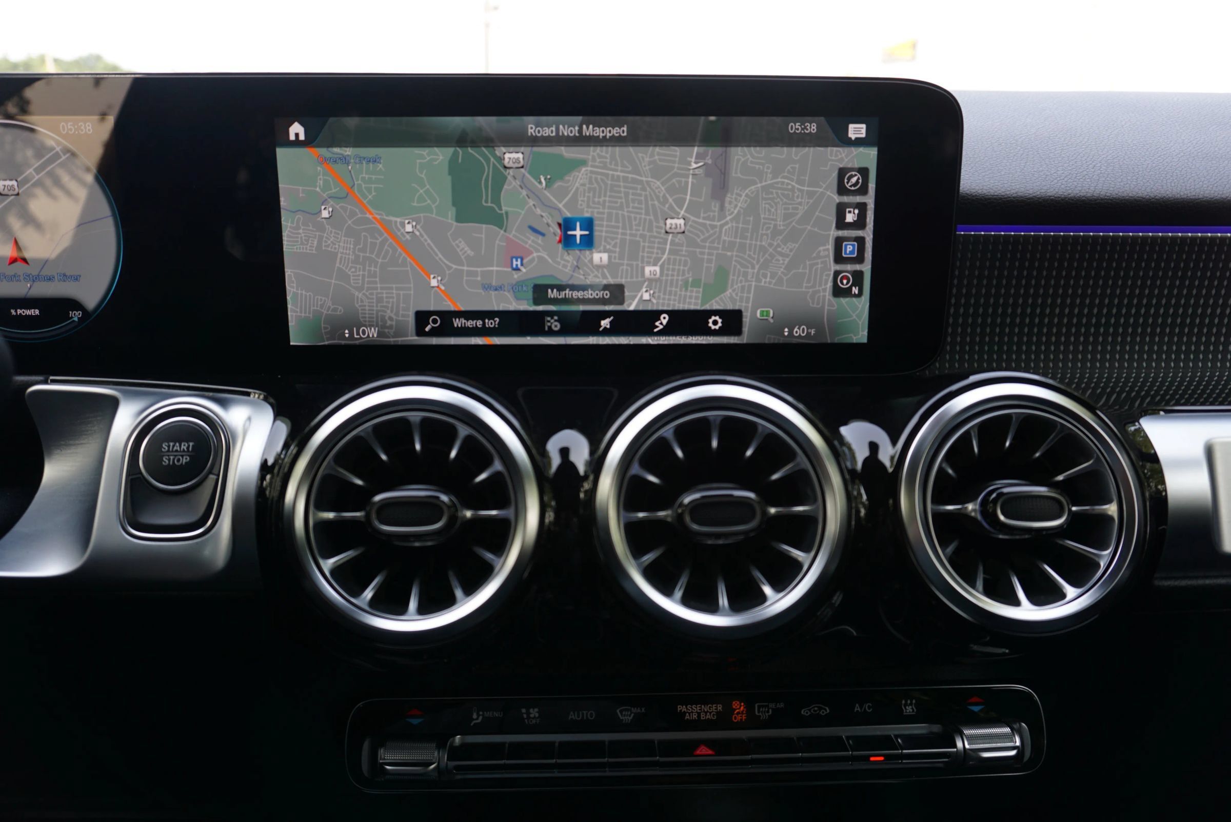 Used 2022 Mercedes-Benz EQB 350 4MATIC w/ Pinnacle Package image 40