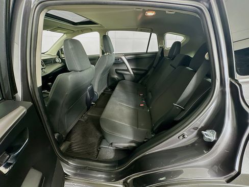Used 2016 Toyota RAV4 XLE image 25
