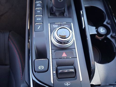 New 2024 Maserati Levante Modena Ultima AWD/4WD image 13