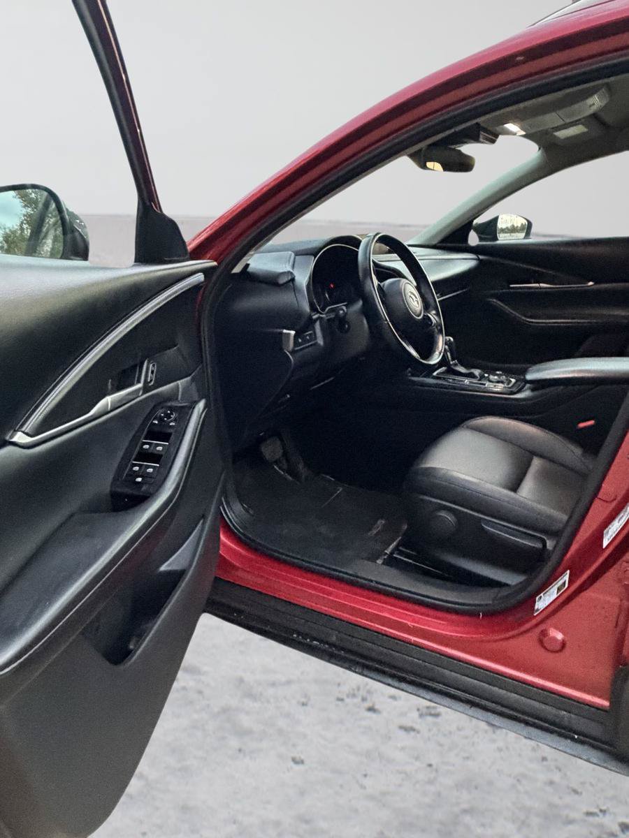 Used 2025 MAZDA CX-30 AWD 2.5 S w/ Select Sport Pkg image 2