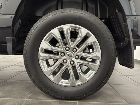 Used 2025 Ford F150 Lariat w/ Equipment Group 501A Mid AWD/4WD image 26