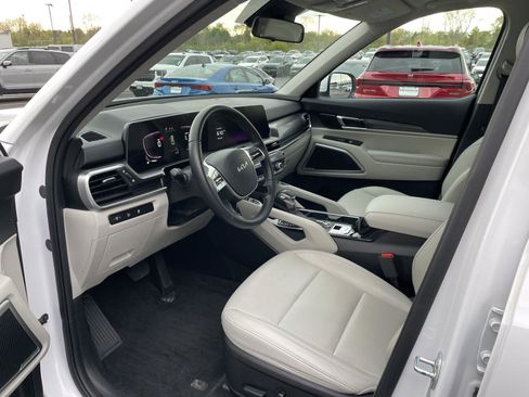 Used 2023 Kia Telluride S w/ S Sunroof Package AWD/4WD image 12