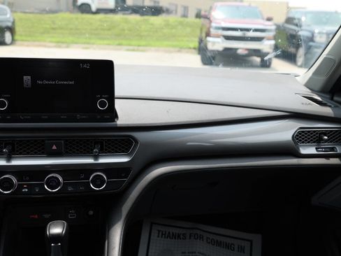 Used 2024 Acura Integra image 24