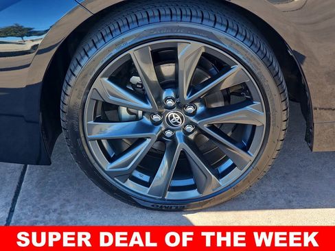 Used 2024 Toyota Corolla SE w/ Convenience Package image 34