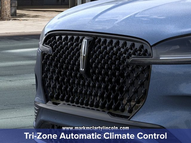 New 2026 Lincoln Aviator AWD w/ Jet Appearance Package image 19