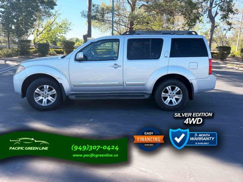 Used 2011 Nissan Pathfinder Silver image 8