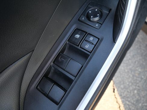 Certified 2023 Toyota RAV4 LE AWD/4WD image 20