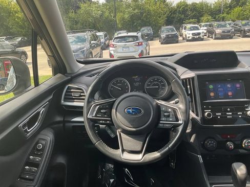 Used 2020 Subaru Forester Premium AWD/4WD image 32