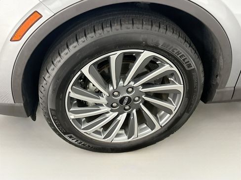 Used 2024 Lincoln Corsair Reserve w/ Equipment Group 201A image 11