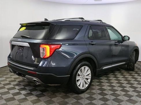 Used 2022 Ford Explorer Limited w/ Limited Technology Package image 13