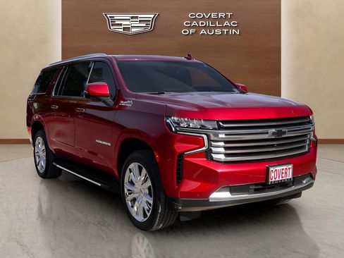 Used 2024 Chevrolet Suburban High Country AWD/4WD image 6