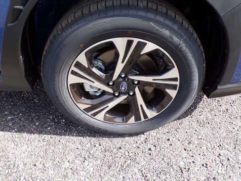 Certified 2025 Subaru Crosstrek 2.0i Premium image 9