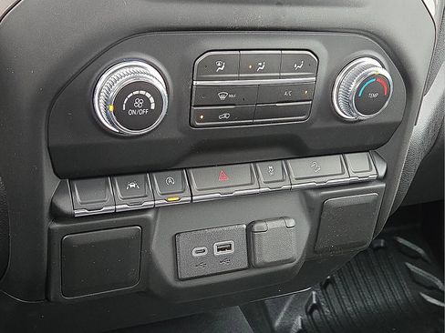 New 2026 GMC Sierra 1500 Pro w/ X31 Off-Road Package image 19