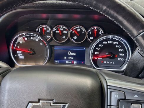 Used 2021 Chevrolet Silverado 1500 RST AWD/4WD image 12