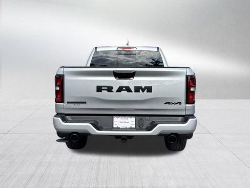 New 2026 RAM 1500 4x4 Crew Cab image 6