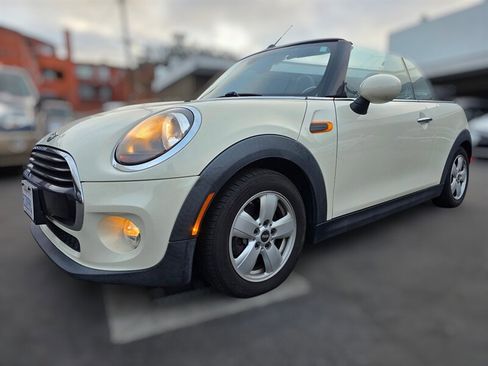 Used 2019 MINI Cooper Convertible image 22
