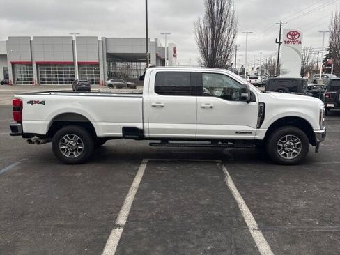 Used 2025 Ford F350 Lariat w/ Camper Package image 5