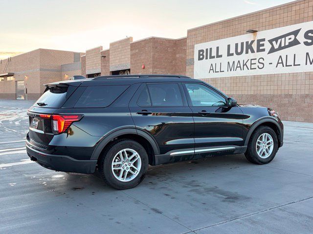 Used 2025 Ford Explorer Active RWD image 7